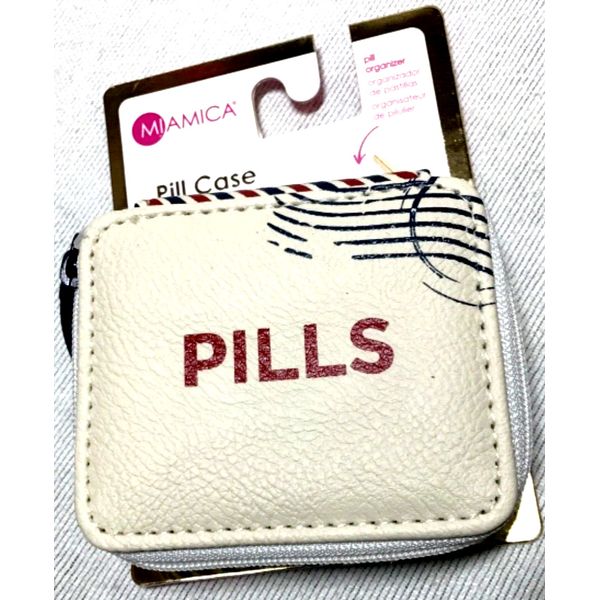 New MIAMICA Pill Case 8 Section Pill & Vitamin Organizer