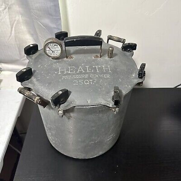 Antique National Aluminum Health 25 Quart Pressure Cooker