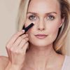 Avon Ideal Flawless Concealer Stick Corrector in Fair