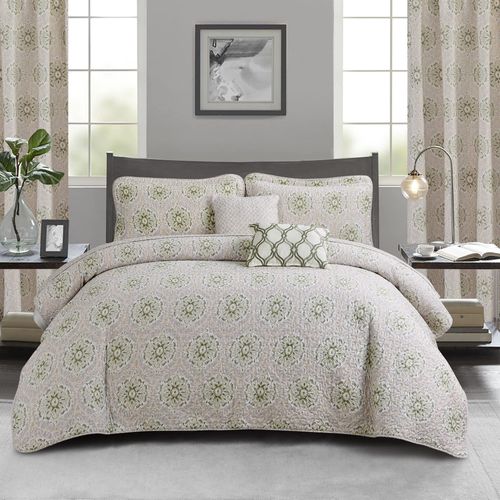 HESTIN 7 Piece Flower Stamp Microfiber Reversible Bedspread Floral Design Matching Light Filtering Curtains for All Season, Pastel Gray, King (102" x 90")