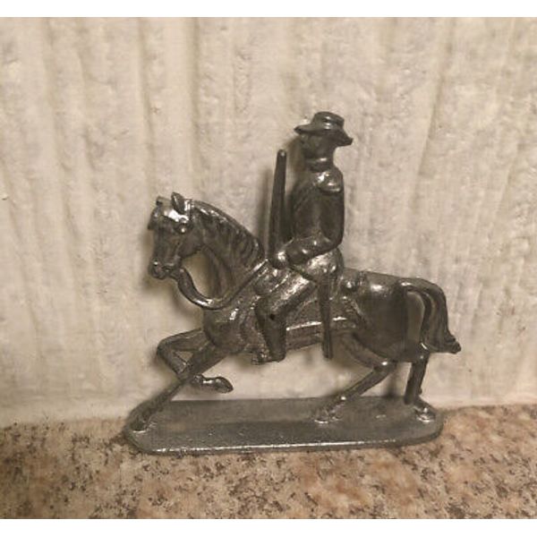 Greenfield Village Cast Metal Soldier Figure Riding on Horse 2"