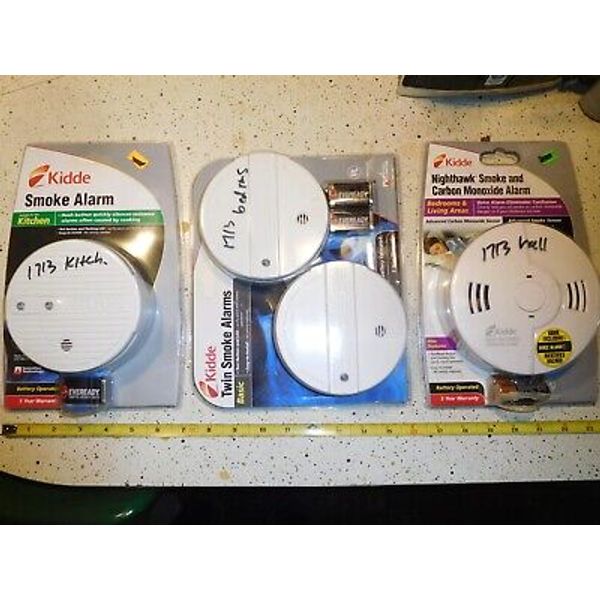 4 Unopened Kiddie Smoke Detectors 1 also for Carbon Monoxide -all need batteries