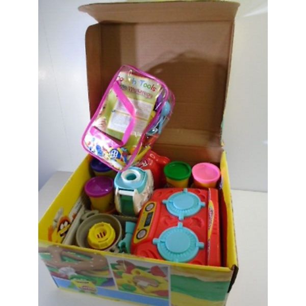 Play-Doh Kitchen Creations Super Chef Lot Set Play Toys w/ Extra Dough Tool Set