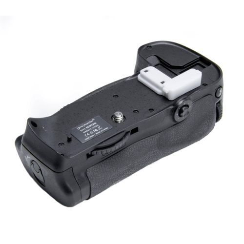 Promaster Vertical Control Power Grip for D300/S, D700