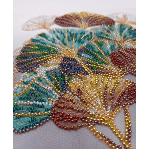 Wizardi Mid-Sized Bead Embroidery kit - Emerald Branch AMB-088 Abris Art