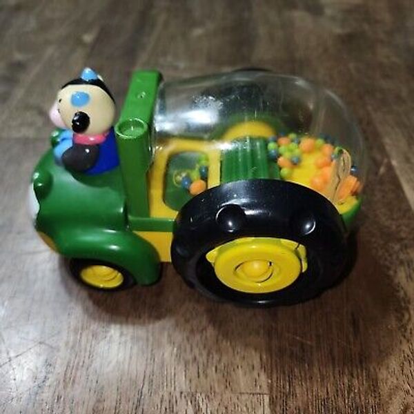 2006 Learning Curve John Deere Cow Popping Harvest Tractor Baby Push Toy