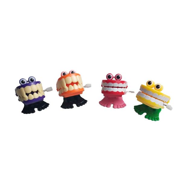 Tomaibaby 4pcs Teeth Wind- up Toys Plastic Chattering Teeth Wind up Toy Popping Teeth Toy for Halloween (Random Color)