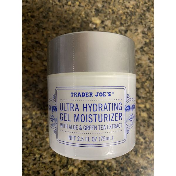 New Trader Joe's Ultra Hydrating Gel Moisturizer Aloe Green Tea Extract 2.5oz ea