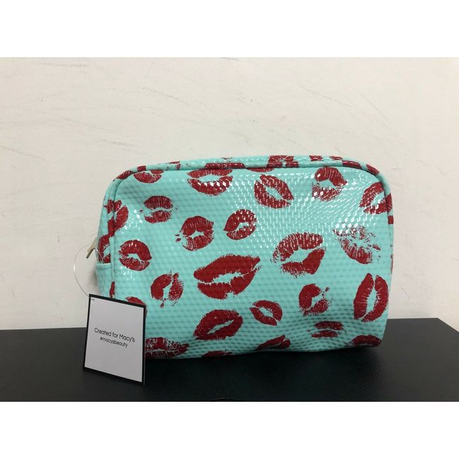 Macy's Kiss Skincare Makeup Gift Travel Cosmetic Case Beauty Bag Light Blue