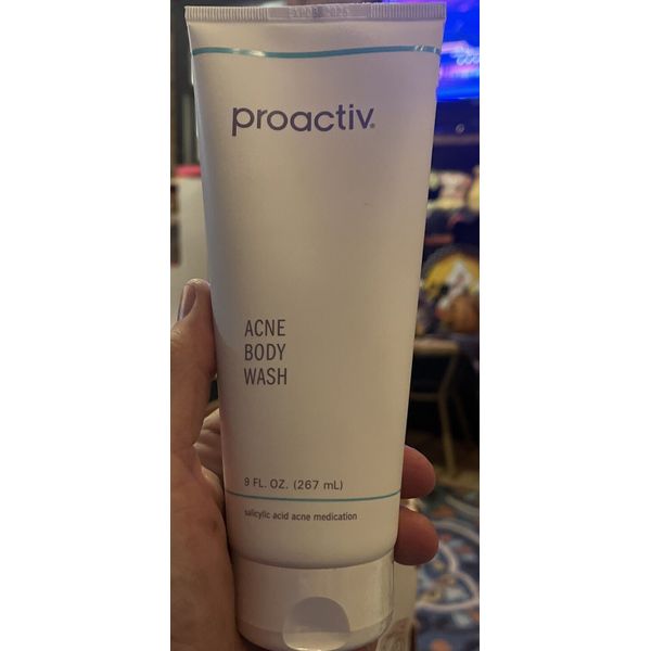 Proactiv Acne Body Wash - 9 oz -Deep Cleansing Exfoliant - Sealed - Exp 09/2025