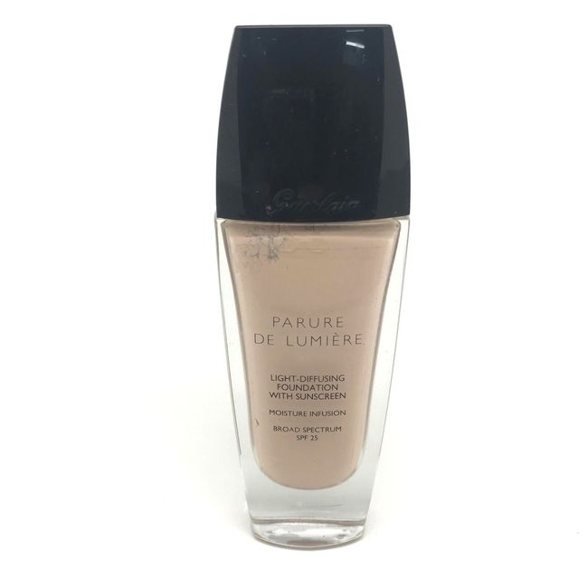 Guerlain Parure De Lumiere Light Diffusing Foundation 01 Beige Pale 1 fl oz