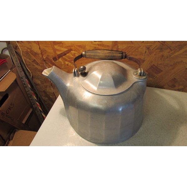 Old Health Super Ware Cast Aluminum Tea Kettle