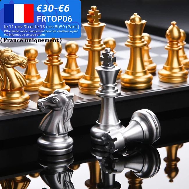 Luxury Metal Chess Set Portable Professional Board Games Foldable Wooden  Checkerboard Retro Handmade Chess Pieces Decorations - AliExpress