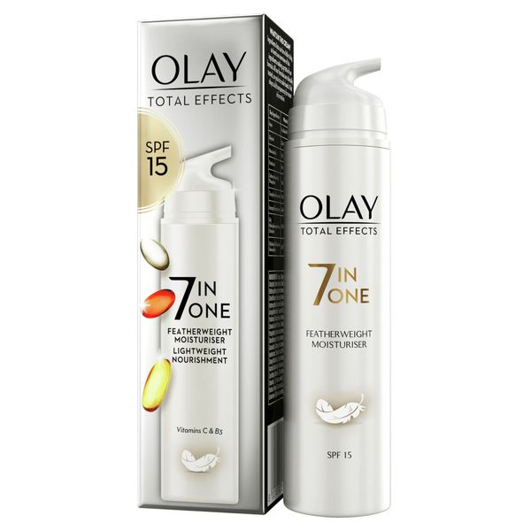 Olay Total Effects Featherweight 7in1 Anti-Ageing Moisturiser SPF 15, 50ml