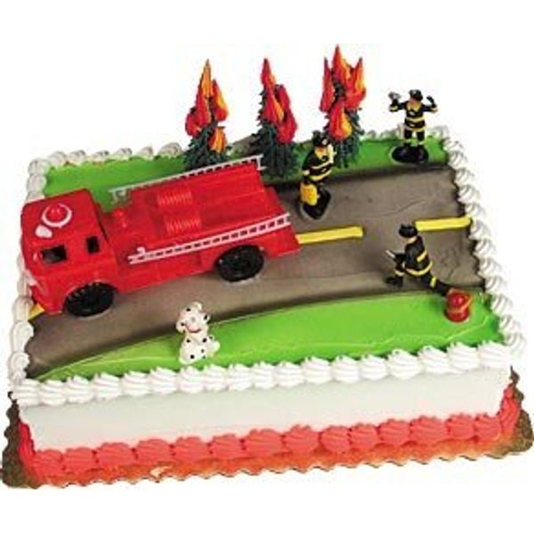 Cake Decorating Kit CupCake Decorating Kit (Fire Truck)