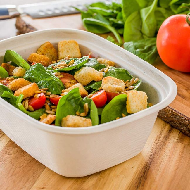 Our natural kraft handled catering trays are perfect for transporting and  displaying your catered food. This catering tray perfectly holds one full