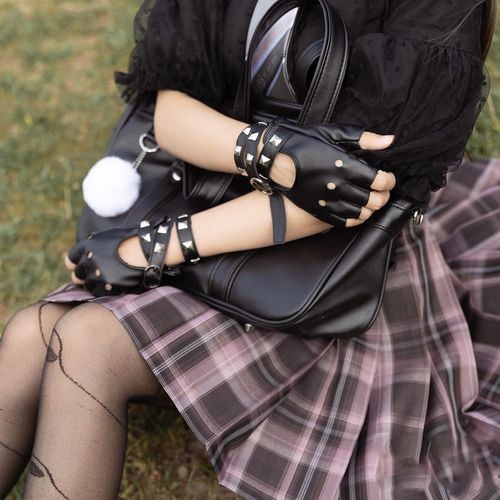 FLORVIV Black Fingerless Gloves PU Faux Leather Goth Cosplay Costume Punk Halloween Performance for Women