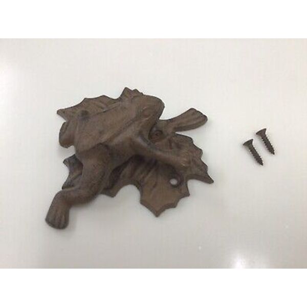 Cast Iron   Door Knocker   Frog on Leaf   Two mounting holes with screws