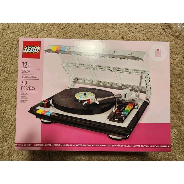 NEW LEGO Retro Record Player 40699 Slight Box Damage