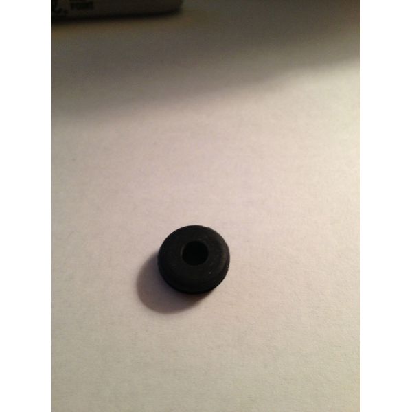 OEM  STIHL Trimmer  Grommet  4114 432 9200