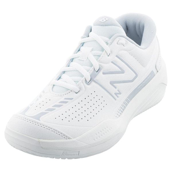 New Balance Women's 696 V5 Hard Court Tennis Shoe, White/Navy, 9.5