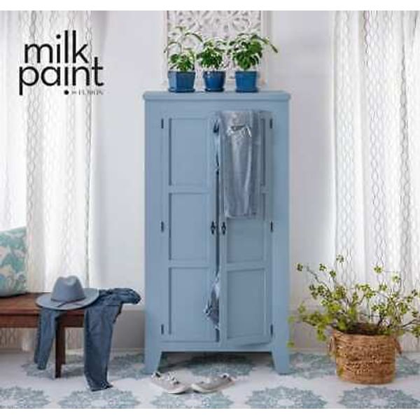 Milk Paint by Fusion Mineral Paint in Skinny Jeans Quart