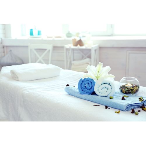 1-Piece White Massage and Spa Fitted Sheet for Portable Tables, Premium Quality Preferred by Professionals in Massage and Spa Industry, 190 Thread Count Percale by Atlas
