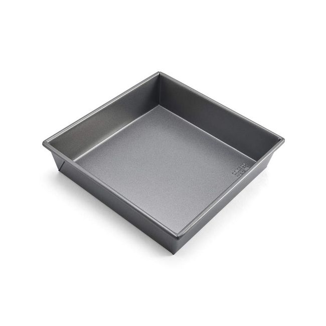 Chicago Metallic Commercial II Non-Stick 9-Inch Square Cake Pan