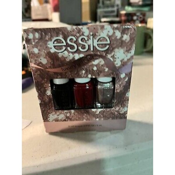Essie Nail Polish Set