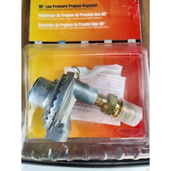 Mr. Heater 90° Low Pressure Propane Regulator F273759 3/8"