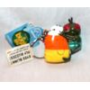 NEW WITH TAG  A BUG'S LIFE LIGHT UP KEYCHAIN ENEMY GRASSHOPPER APPLAUSE  3"