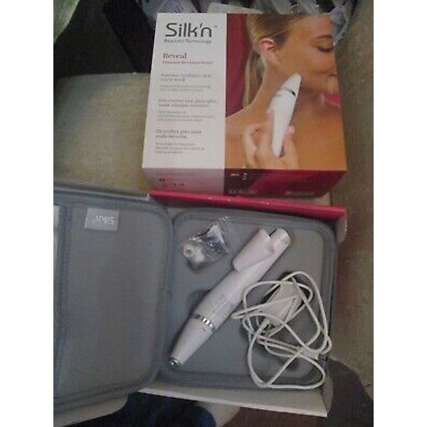 Silk'n Reveal Diamond Microderm Wand Beautiful Technology box carrying case