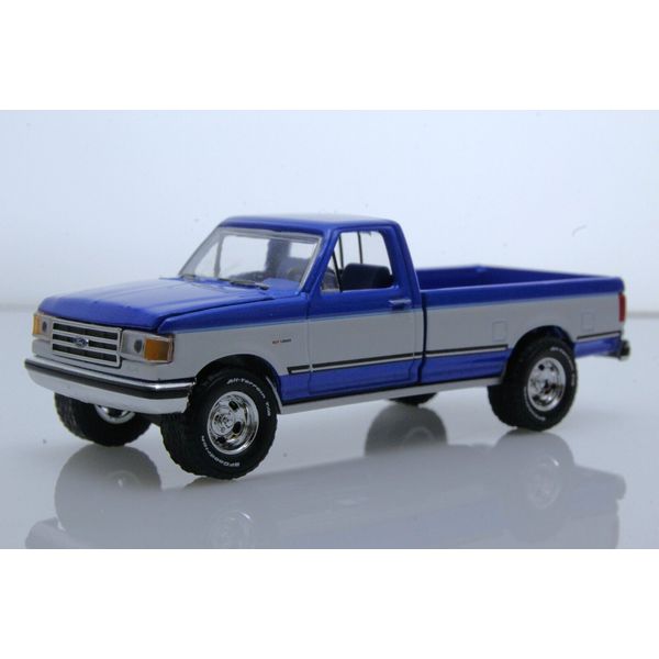 1988 Ford F-150 XLT Lairiat Bricknose Lifted Pickup Truck 1:64 Diecast Model