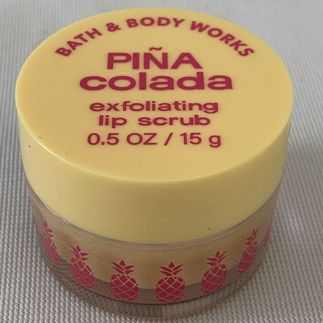 Bath & Body Works Pina Colada Lip Scrub With Jojoba Oil and Beeswax .5 oz sealed