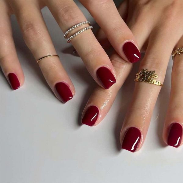 Wine Red False Nails - 24pcs Square Press on Nails - Short Red False Nails with Glue - Glossy Full Cover Long Lasting Stick on Nails - Removable DIY Nail Art Gifts for Women Girls