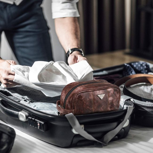 All Men's Luggage & Travel Accessories