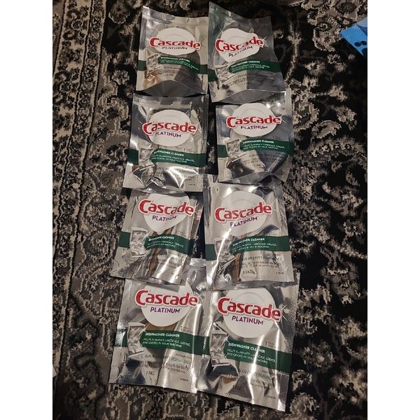 Cascade Platinum Dishwasher Cleaner Pods Fresh Scent, 1 Count (8 Pack)