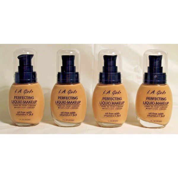 Lot of 4 LA GIRL Perfecting Liquid Makeup Moisturizing Foundation 952 Vanilla