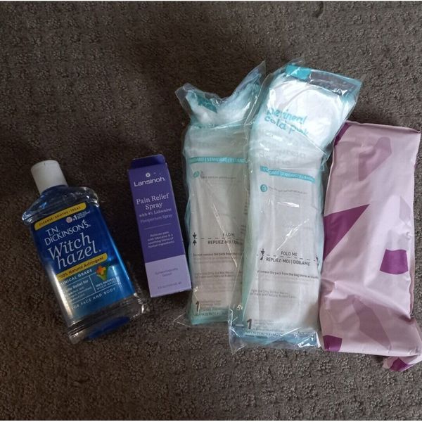 Postpartum Essentials, Pain Relief Spray, Ice Packs