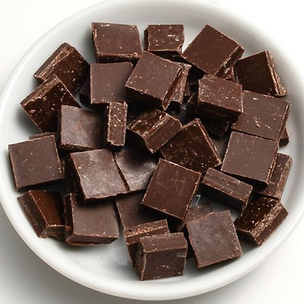 Couverture Chocolate Flakes (Sweet) / 200g Tomizawa Shoten Sweet