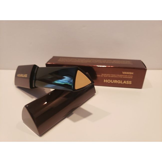 Hourglass ~ Vanish Seamless Finish Foundation Stick ~ #3 ~ Porcelain ~ NIB