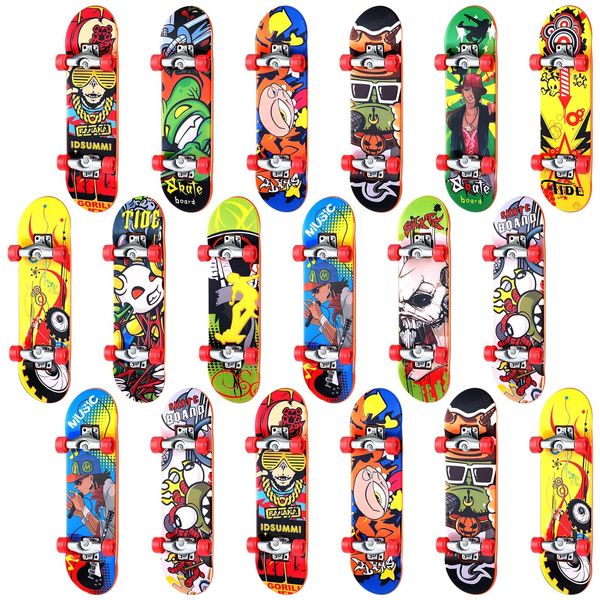 Sosation 18 Pcs Halloween Mini Skateboards Party Favors for Fingers Mini Finger Skateboards for Kids Novelty Skateboard Toys Fingerboard Decorations Fingertips Movement Finger Toy(Stylish Style)