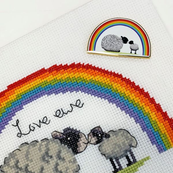 Bothy Threads A Mother's Love Needle Minder