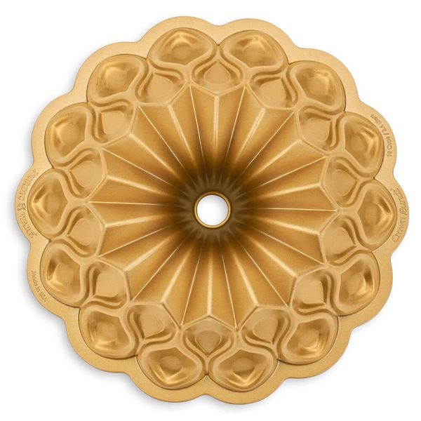 NordicWare Nordic Ware Non-Stick Cake Tin Crown – Gold, 25.4 x 25.4 x 9.9 cm