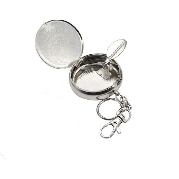 LATRAT Pocket ashtray for on the go, closed cigarette pocket ashtray, mini ashtray key ring for travel on the go, random pattern