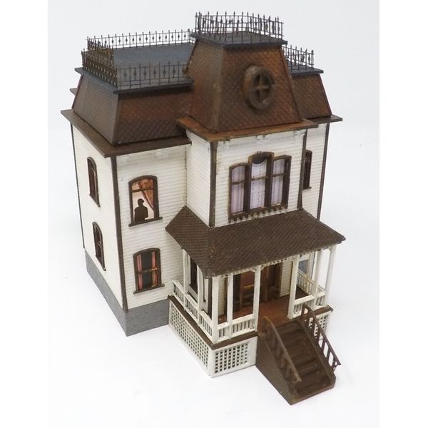 HO Scale Victorian House (Psycho) kit