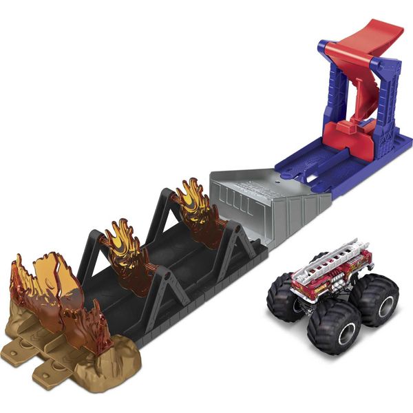 Hot Wheels Monster Trucks Toy Playset with 1:64 Scale Die-Cast 5-Alarm Fire Truck, Fire Through Challenge, Launch Vehicle Over Spinning Flames