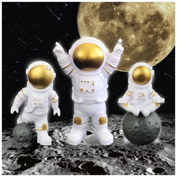 4PCS Gold Astronaut Cake Topper Astronaut Figurine, Astronaut Figure Toy Desktop Ornaments Resin Outer Space Birthday Cupcake Spaceman for Kids Party Gift, 3PCS Astronaut and 1PCS Keychain (Gold)