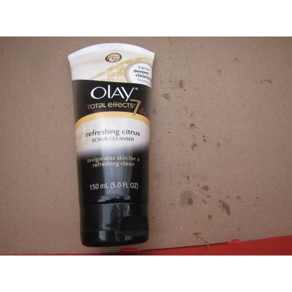 Olay Total Effects 7-in-1 Refreshing Citrus Scrub Cleanser 5 Oz