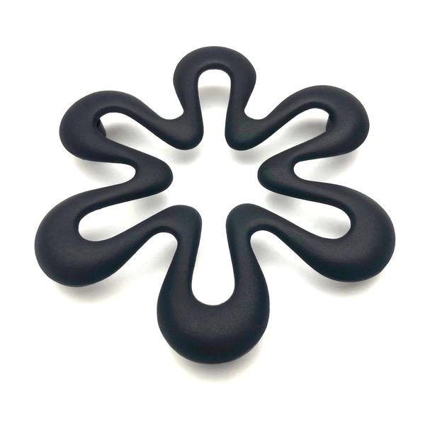 Southern iron teapot Trivet, Tri Bed Six Flower Rikka Black